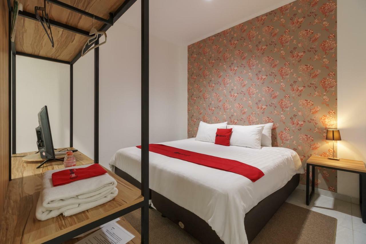 Reddoorz Plus Near Exit Toll Puncak 2 Bogor Extérieur photo
