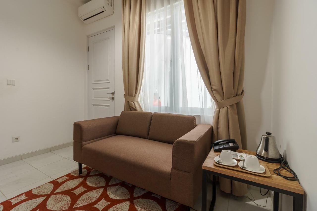 Reddoorz Plus Near Exit Toll Puncak 2 Bogor Extérieur photo