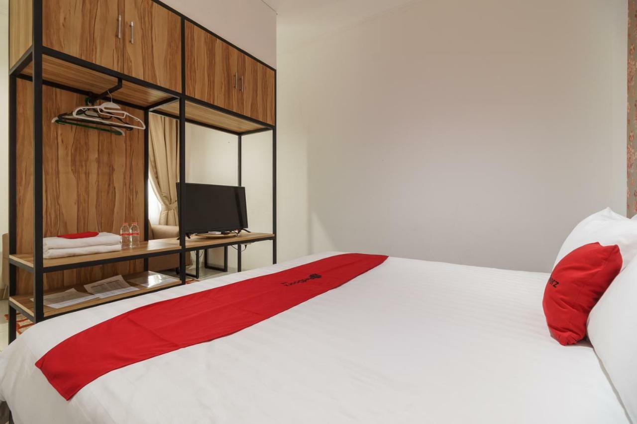 Reddoorz Plus Near Exit Toll Puncak 2 Bogor Extérieur photo